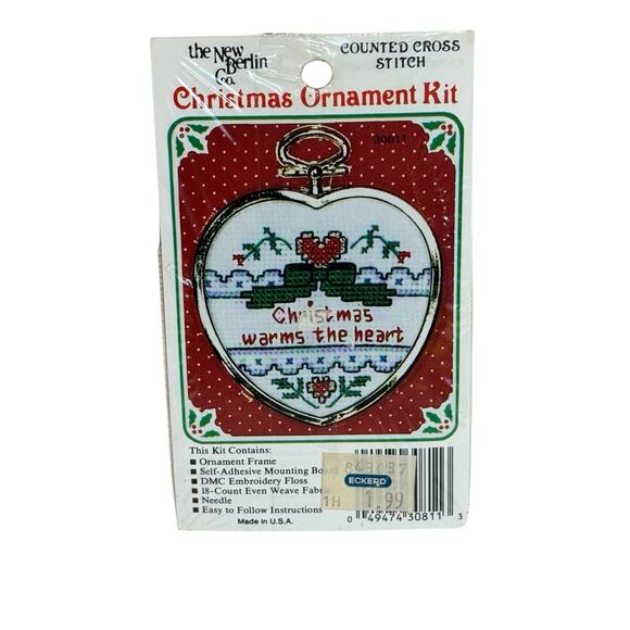 The New Berlin Co. Cross Stitch Ornament Kit - Christmas Warms The Heart Vtg New - Picture 1 of 5